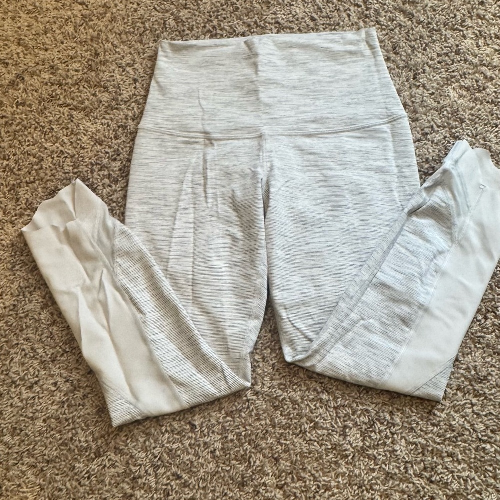 Lululemon leggings